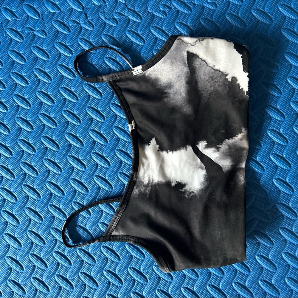 Marbled sports bra xs